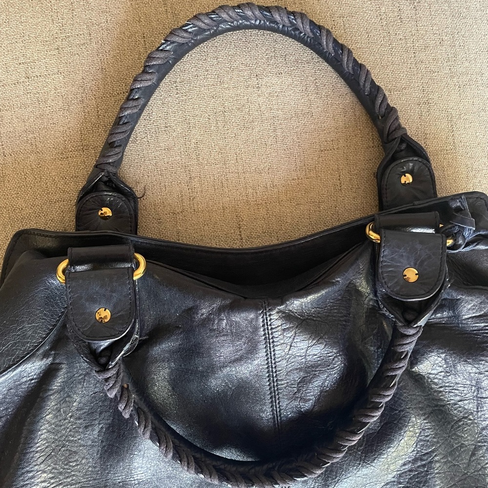 Balenciaga City Shoulder Bag - Picture 4 of 5